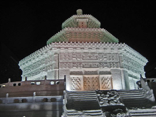 11.2.７p北京天壇公園祈年殿雪像ライ